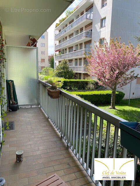 Appartement à RUEIL-MALMAISON