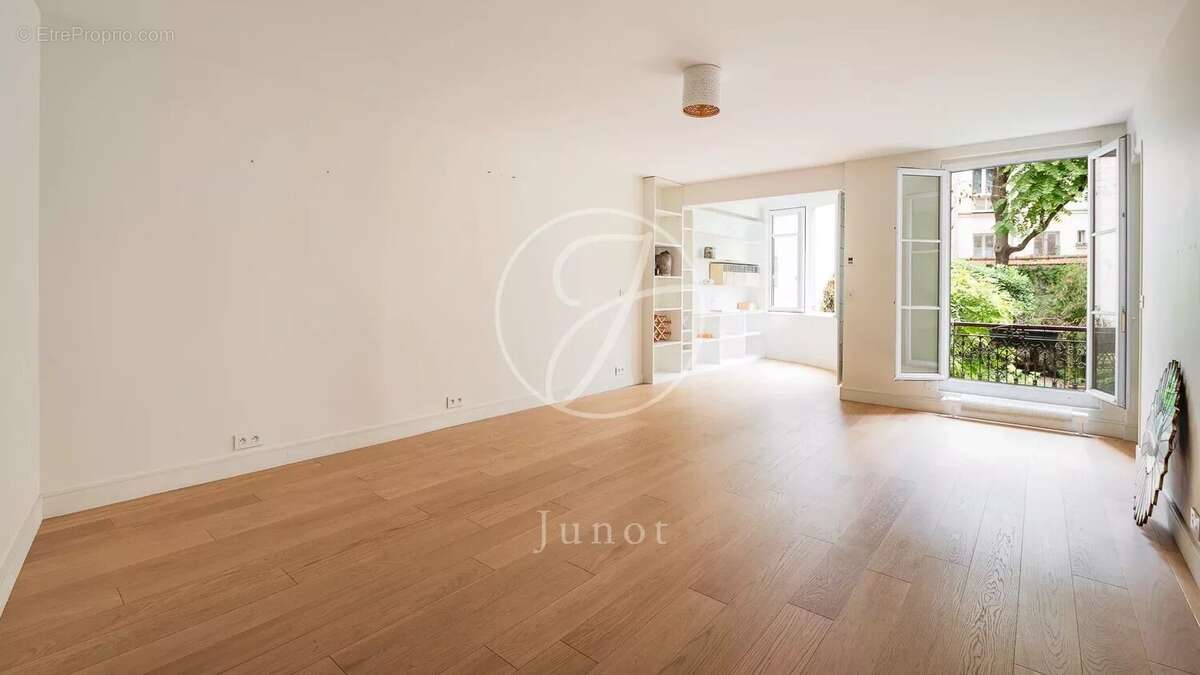 Appartement à PARIS-6E