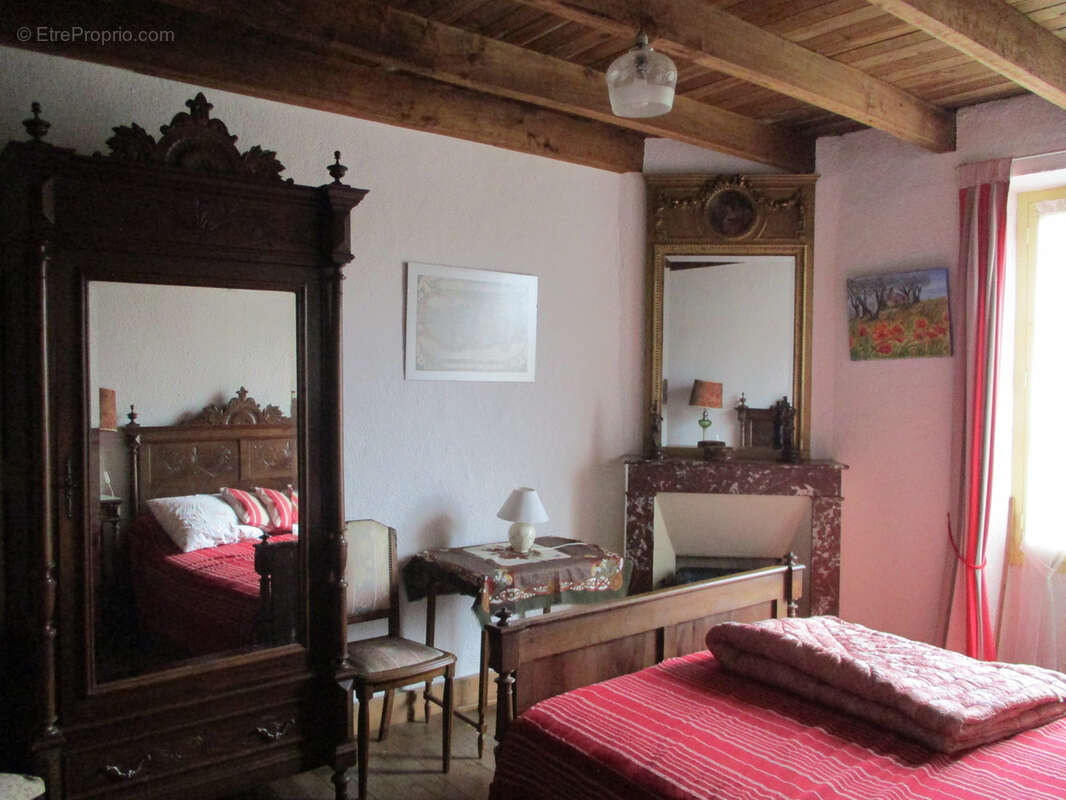 Maison à CEAUX-EN-COUHE