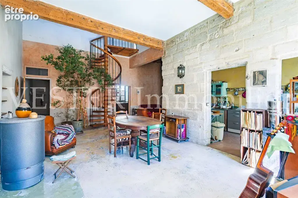 Maison de ville – 160 m² – centre d'aramon - photo 2