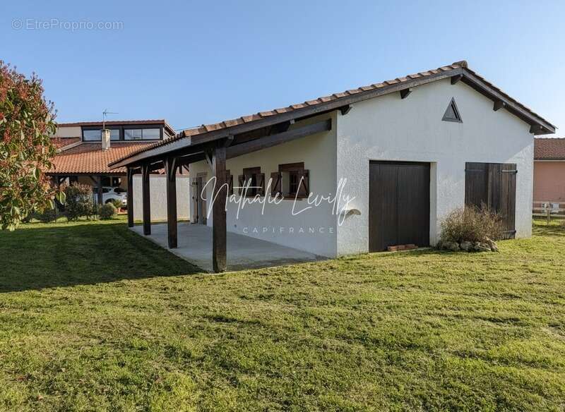 Grange et vaste terrain de 1135 m² – Potentiel d'agrandissement – Lavernose-Lacasse - photo 9