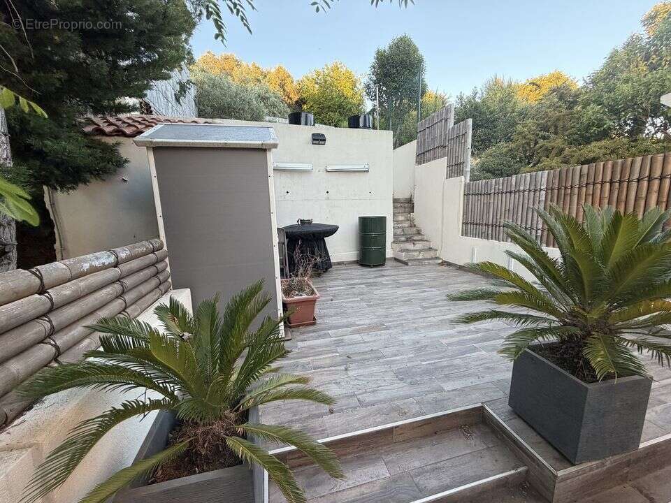 Appartement à MARSEILLE-13E