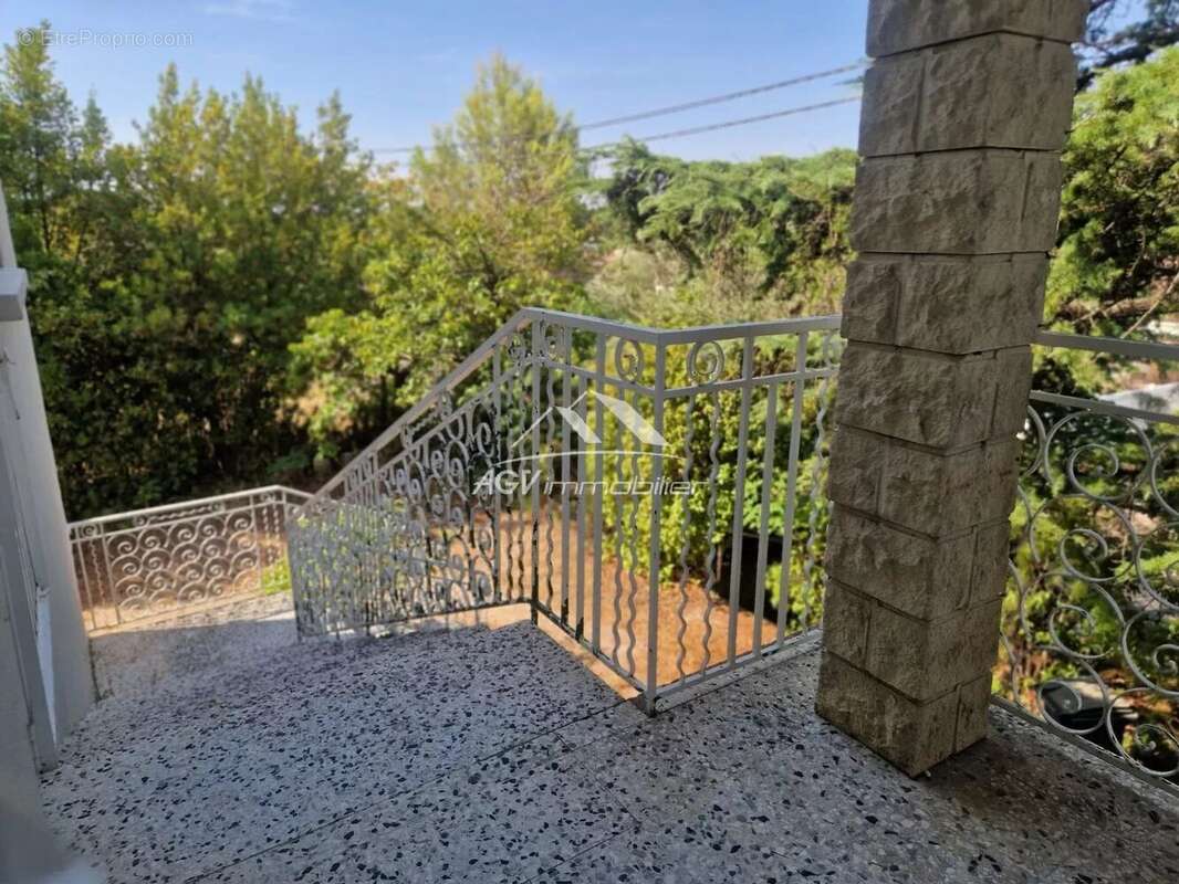 Maison de 192 m², 5 chambres -Terrain de 1000m² - photo 10