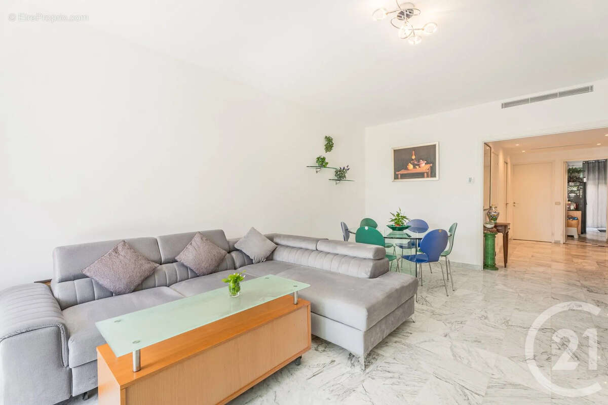 Appartement 85 m² à Nice  - photo 3