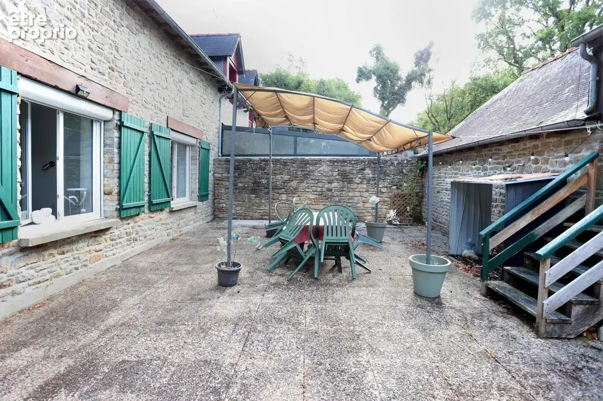 Maison de 9 pièces de 183 m² à Saint-Aubin-du-Cormier - photo 18