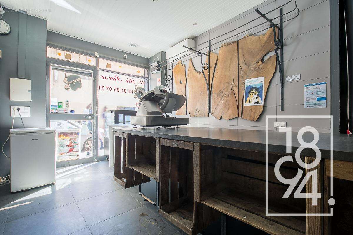 Commerce à MARSEILLE-4E