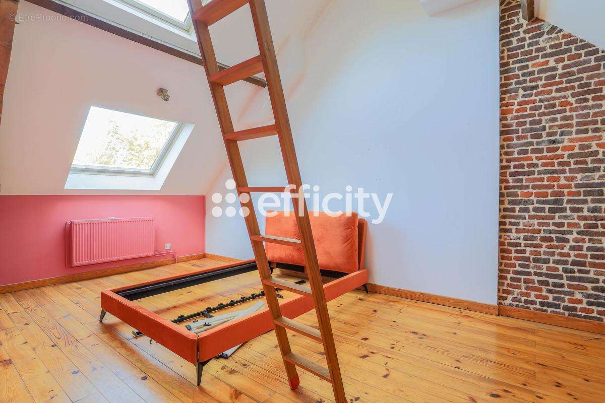 Maison à VILLENEUVE-D'ASCQ