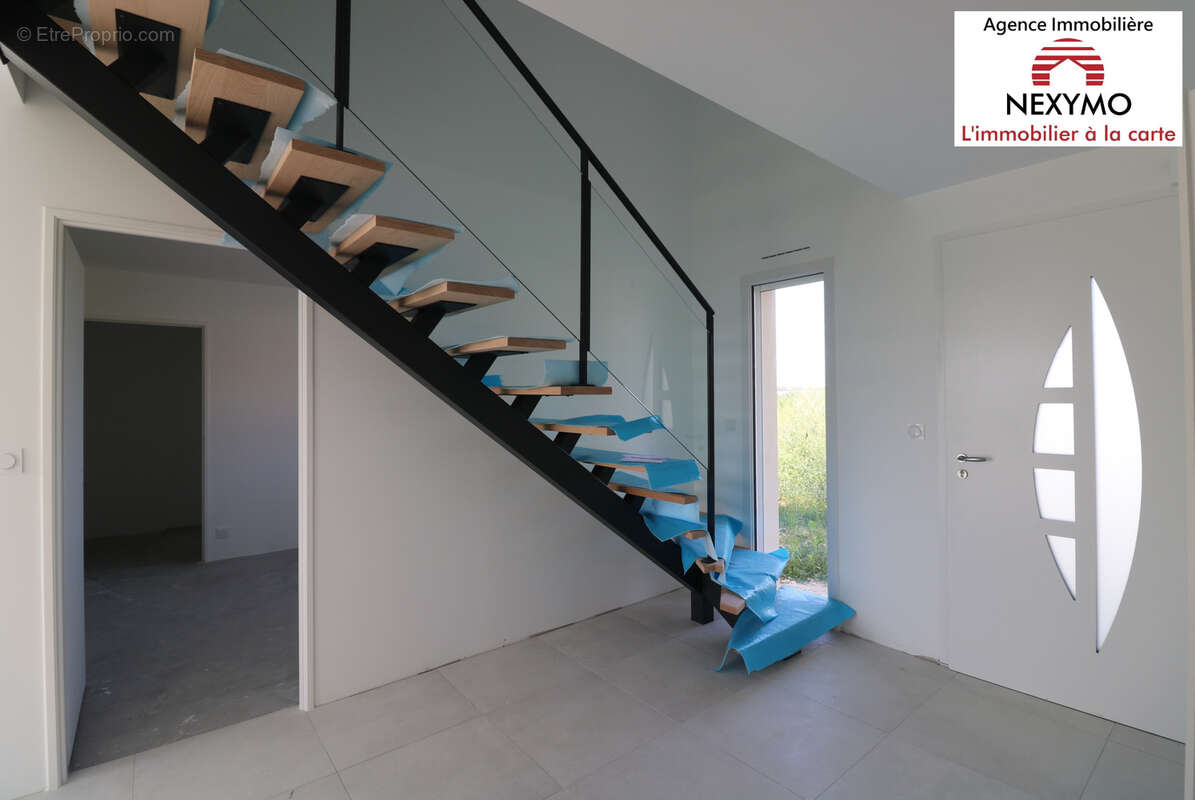 Maison à SAINT-GEORGES-DU-BOIS