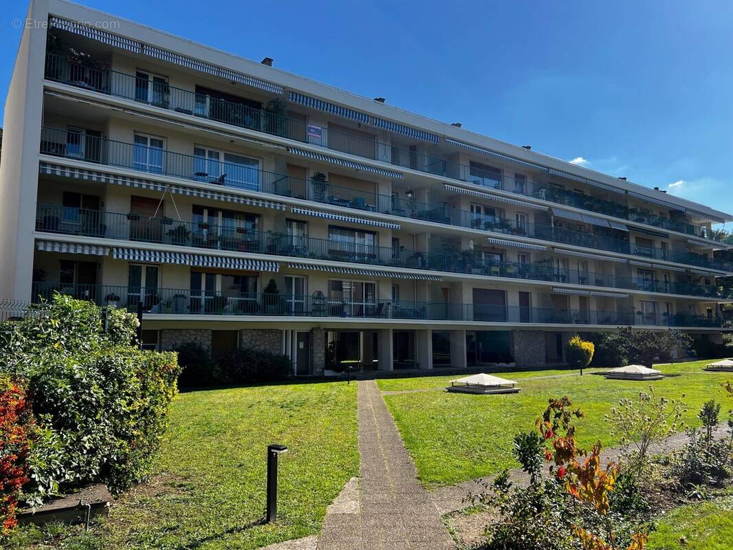 Appartement à MELUN