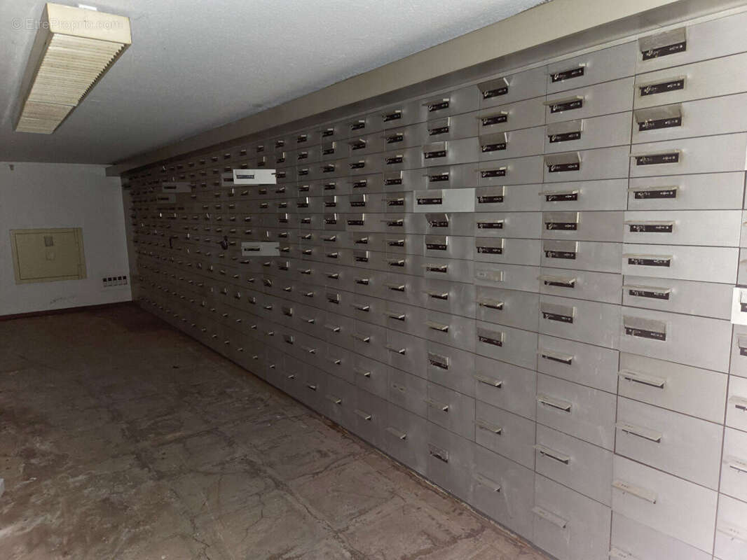 Bureaux Saint Avold 145.89 m2 - photo 12