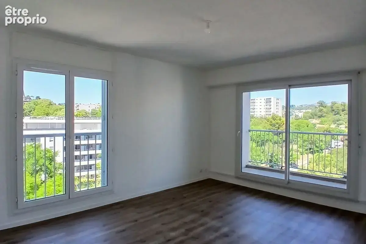 Appartement à MARSEILLE-11E