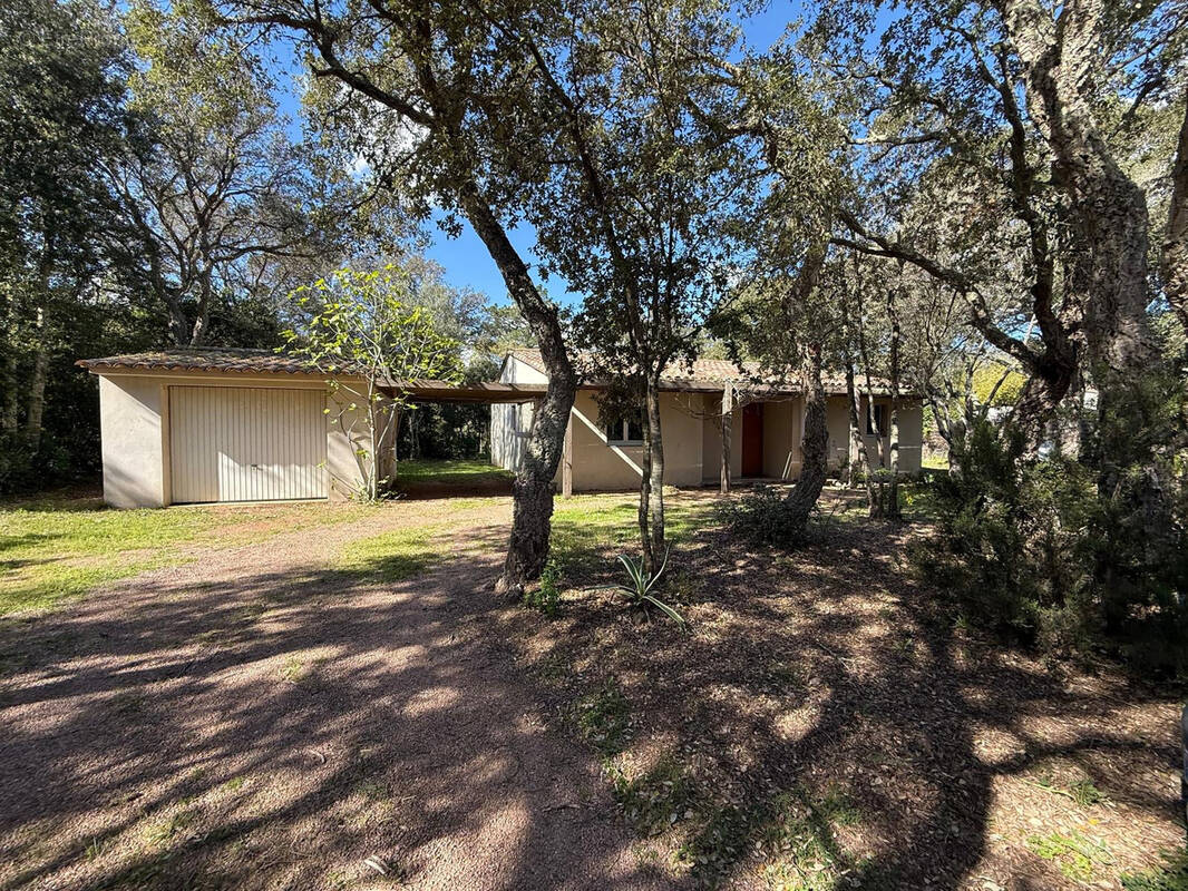 Maison à PORTO-VECCHIO