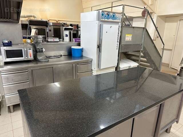 A vendre - boulangerie patisserie - centre ville - photo 8