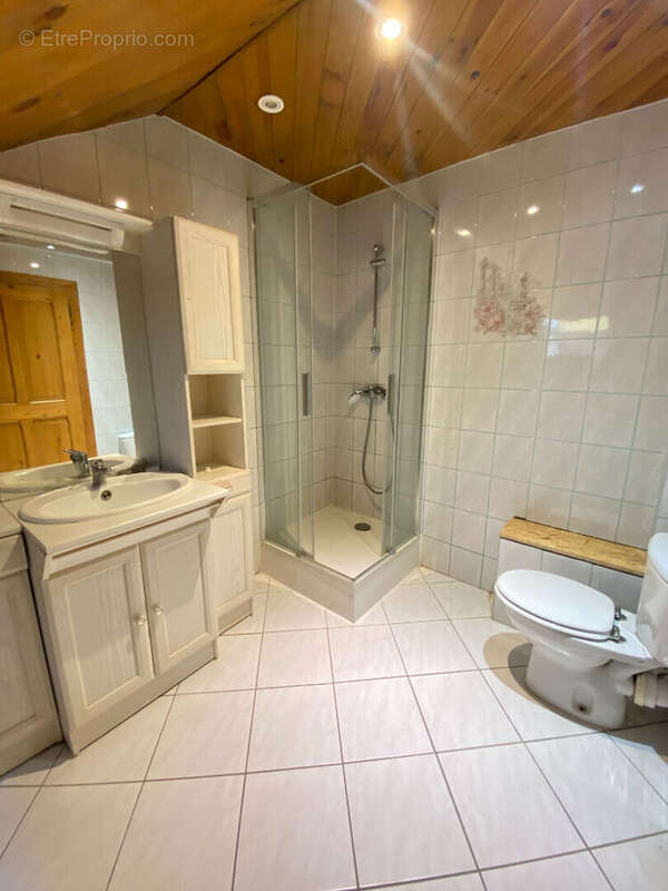Charmant appartement 3 pièces à vendre au dernier étage en centre-ville de Cernay - photo 12