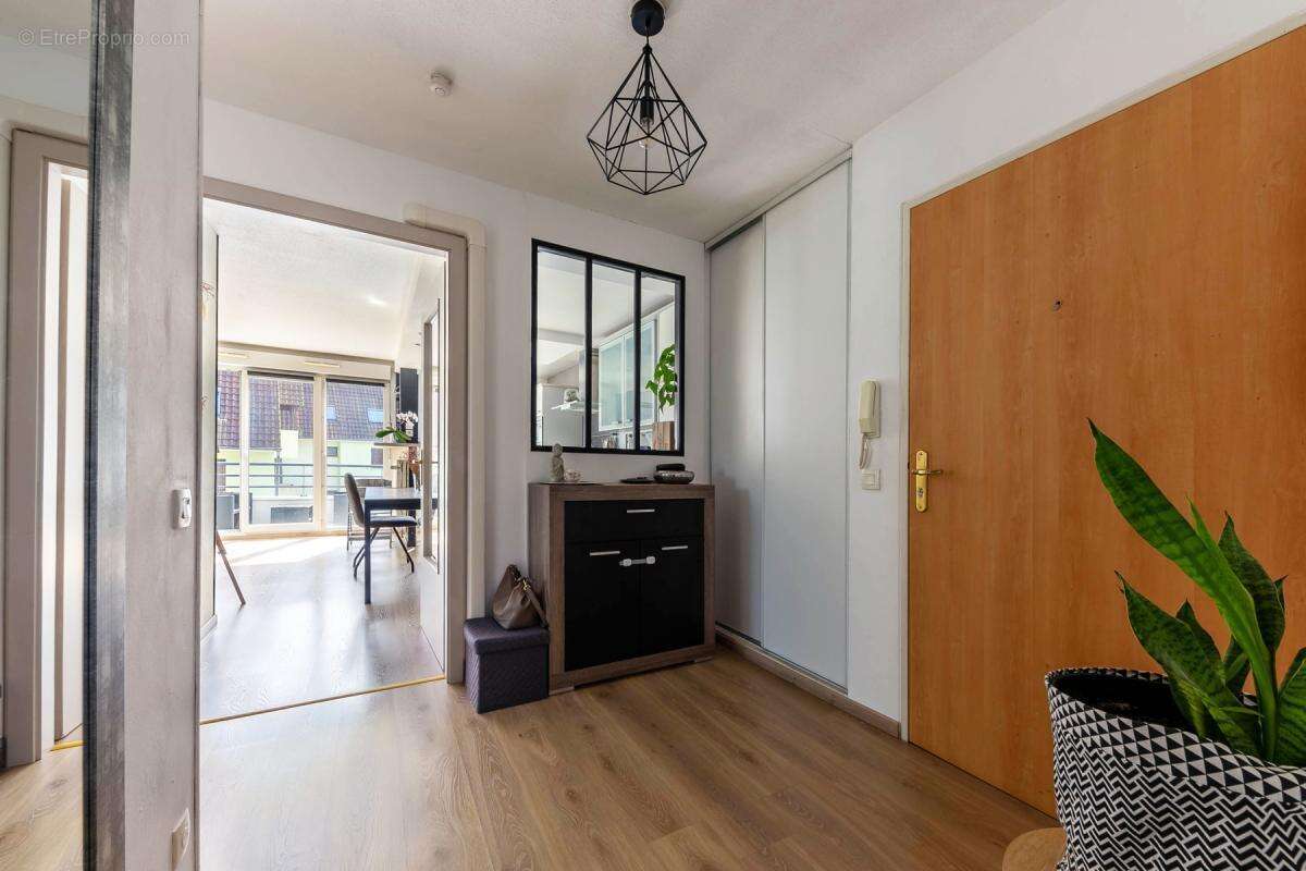 Appartement à LAMPERTHEIM