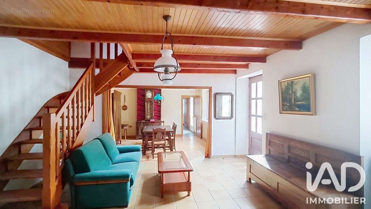Maison 105 m² à Peumerit  - photo 8