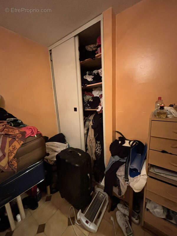 Appartement à MARSEILLE-3E