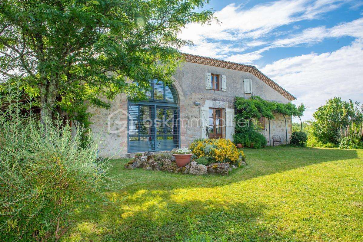 Maison à AUVILLAR