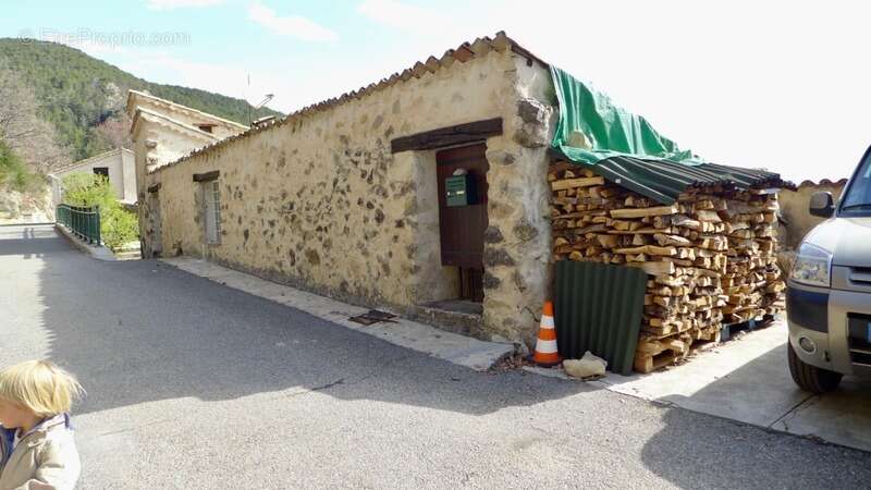 Dpt Alpes des Alpes Maritimes (06), à vendre AMIRAT Authentique Bergerie 7 pièces terrain 3400 m² Vue Panoramique - photo 12