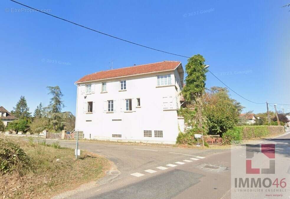 Maison à LACAPELLE-MARIVAL