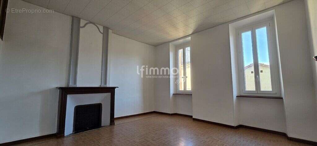 Appartement à ESPERAZA