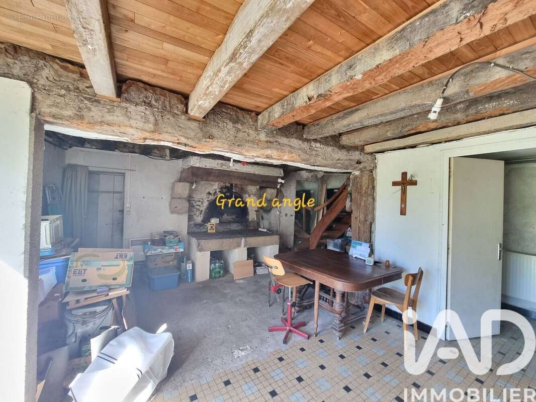 Photo 4 - Maison à LA POUEZE