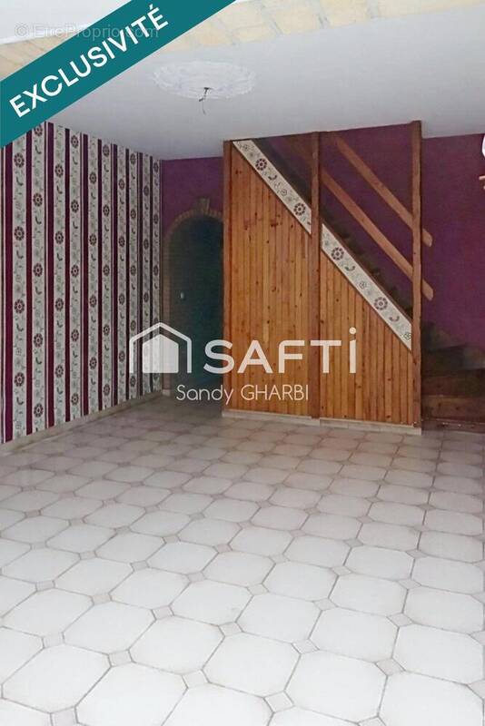 Photo 1 - Maison à ANICHE