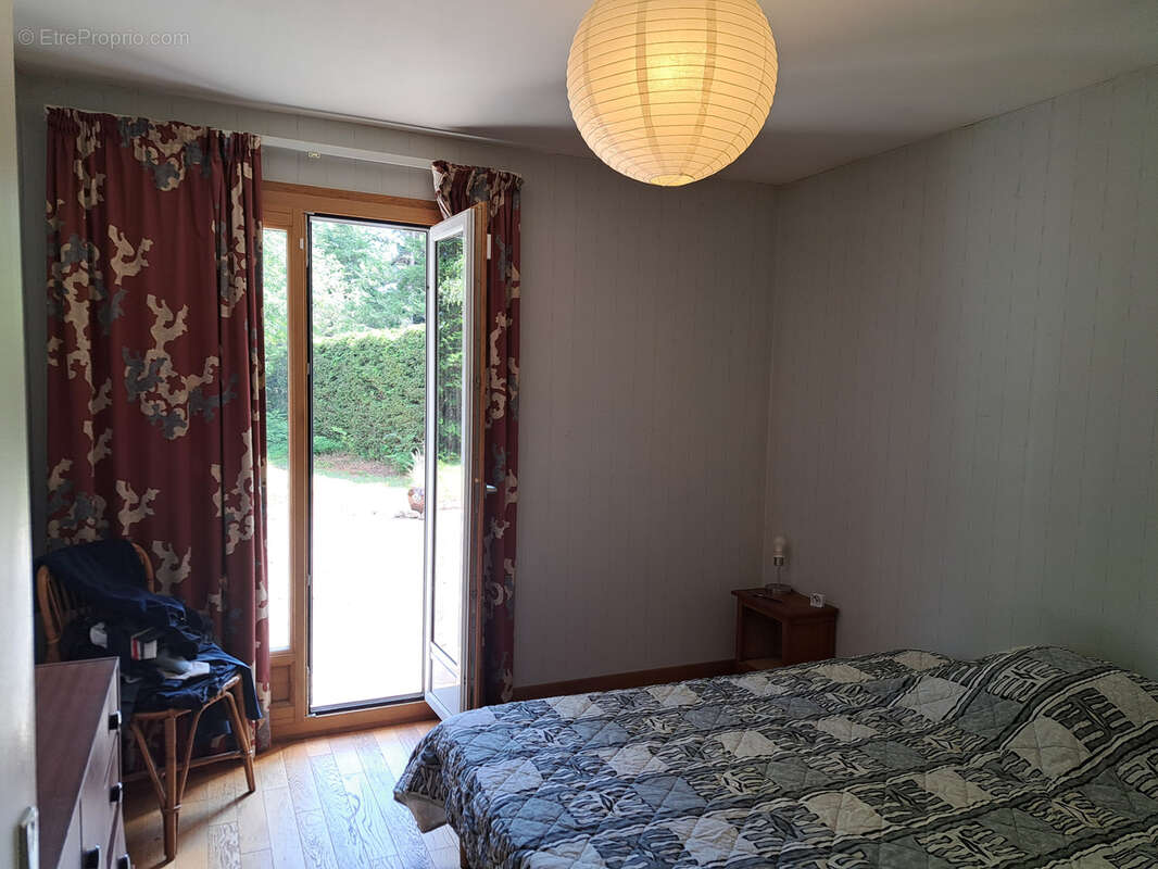 Maison à LE CHAMBON-SUR-LIGNON