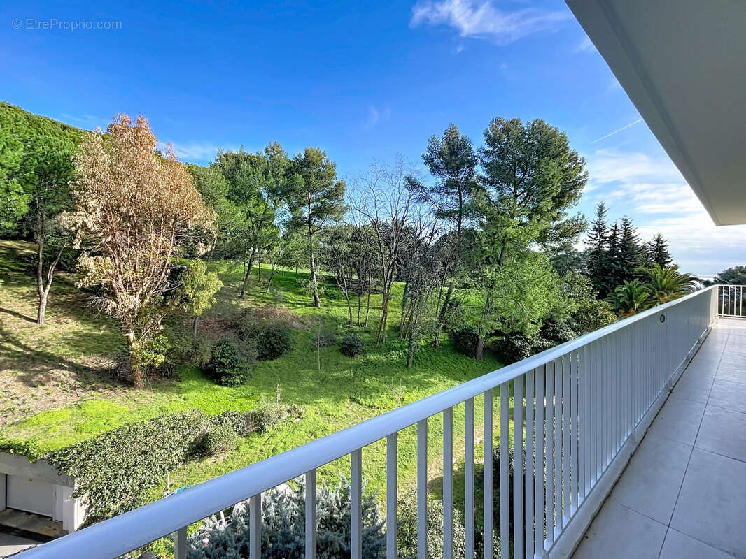Appartement à CAGNES-SUR-MER