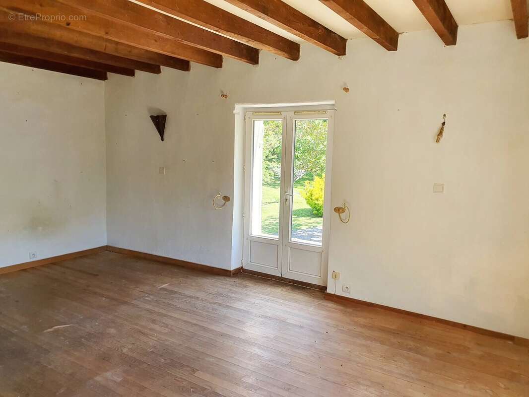 Maison à LOUBES-BERNAC