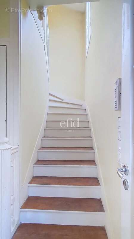 Maison à SARTROUVILLE