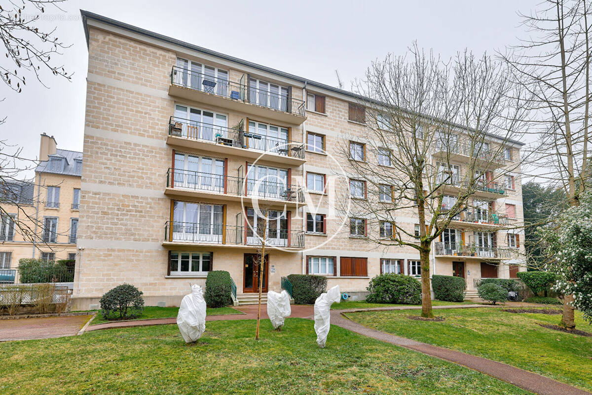 Appartement à VERSAILLES