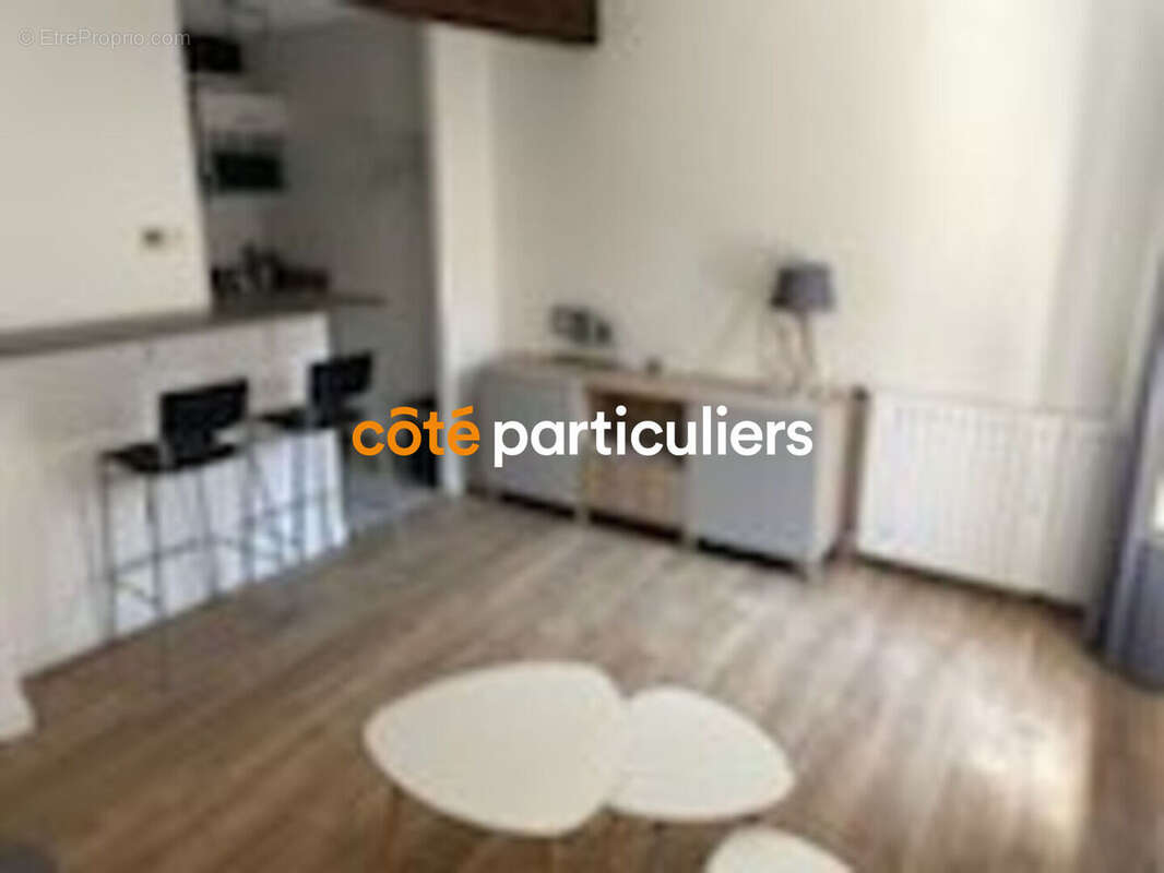 Les Carmes - Superbe Type 2 -Loué meublé   717.47 HC - photo 3