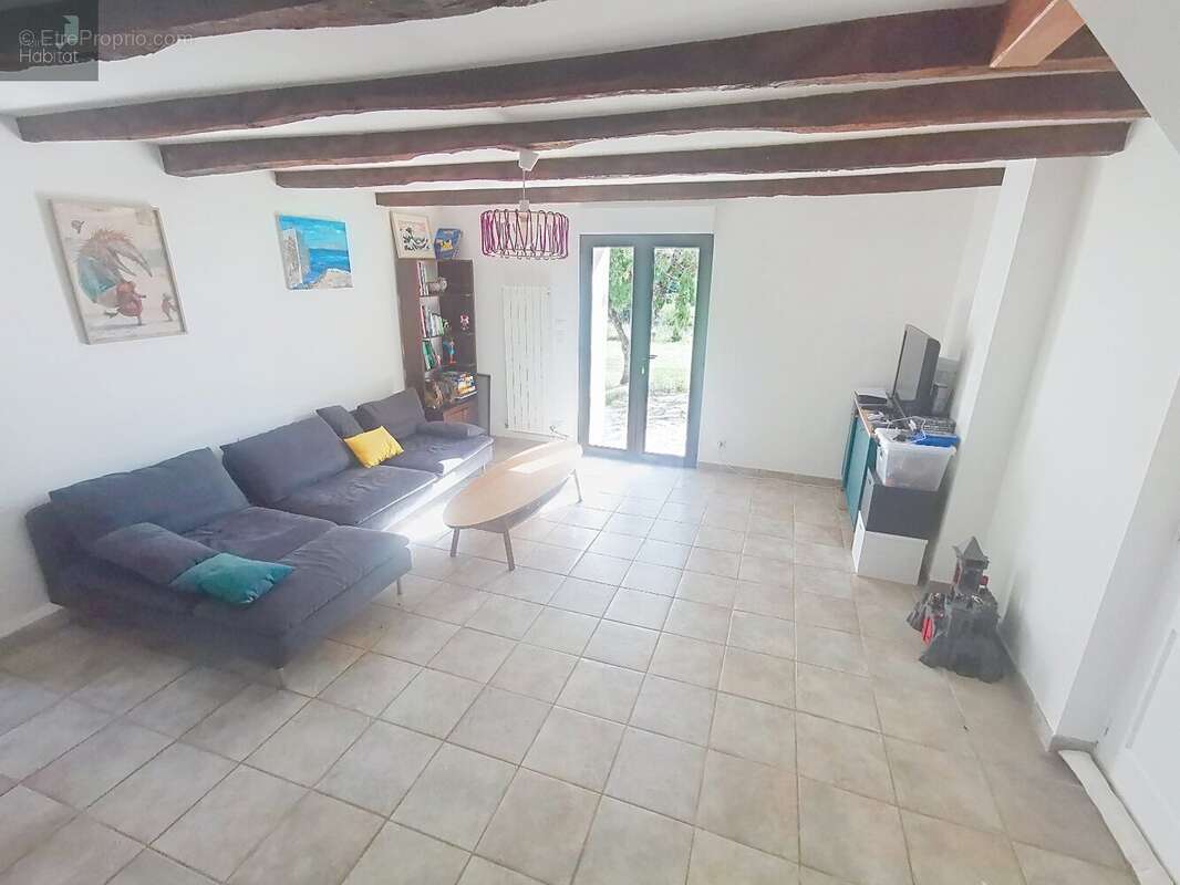 Maison à BARAQUEVILLE