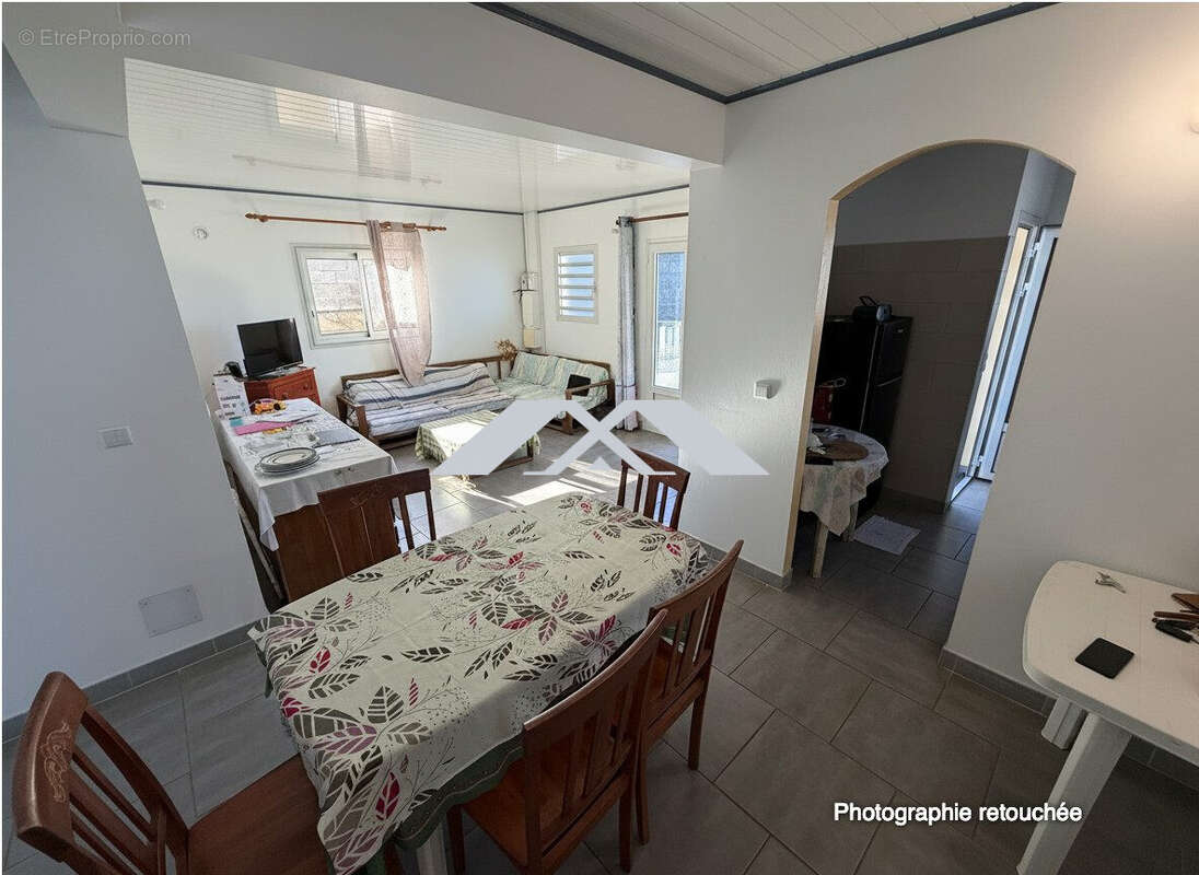 Maison 69 m² à Saint-Leu  - photo 3