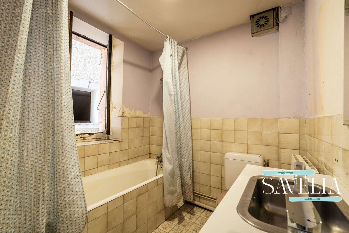 Appartement 32 m² à Brides-Les-Bains  - photo 9