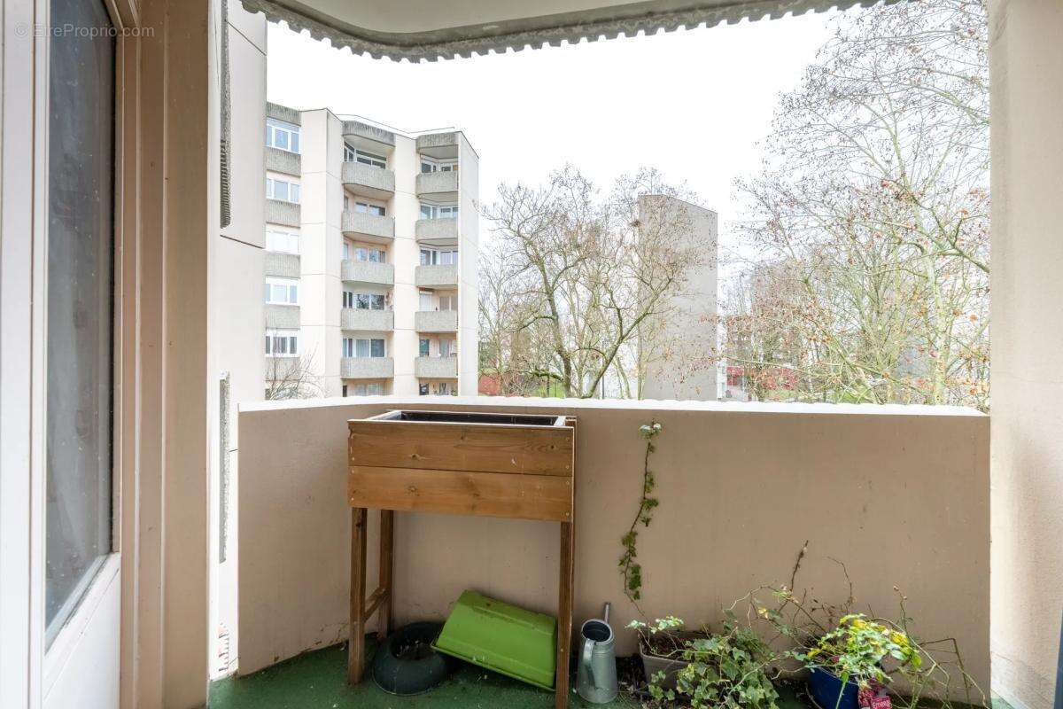 Appartement à ERAGNY