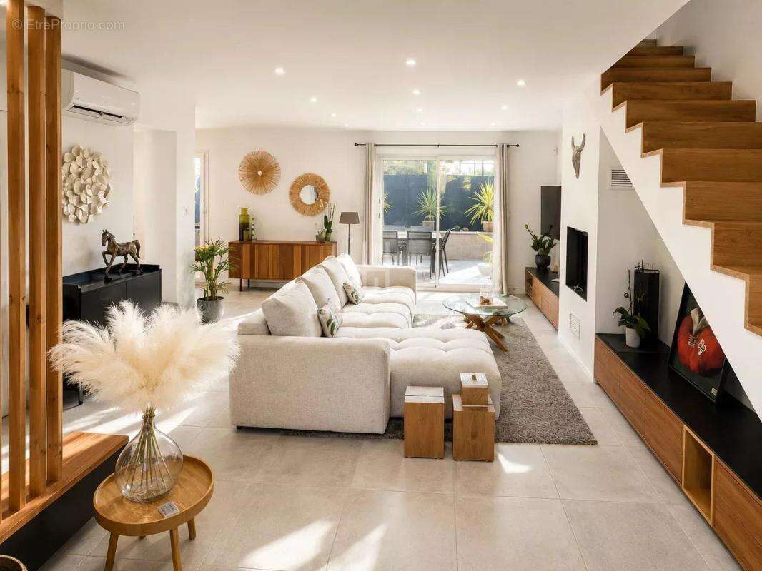 Maison à MAUSSANE-LES-ALPILLES