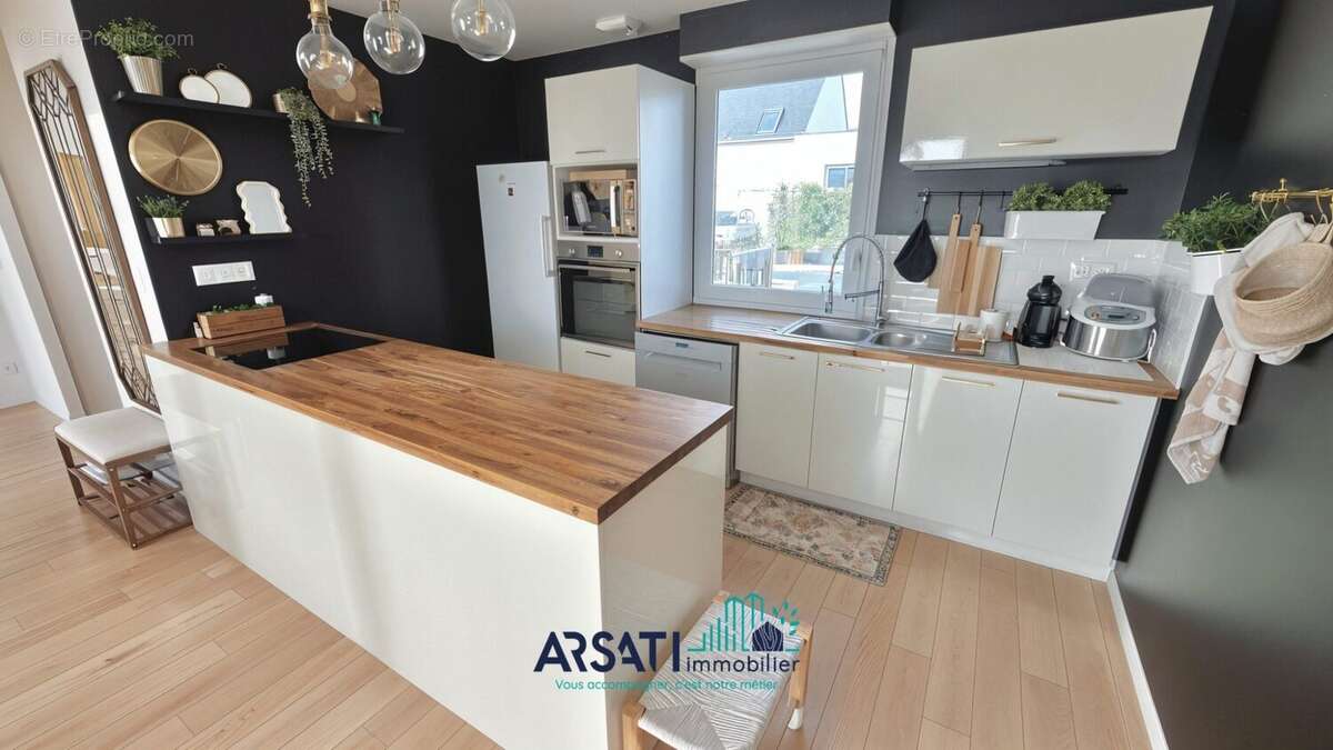 Maison à MONTAUBAN-DE-BRETAGNE