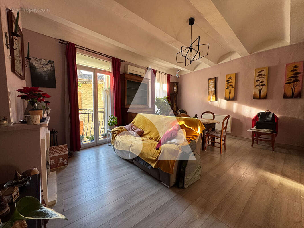 Appartement à GANGES