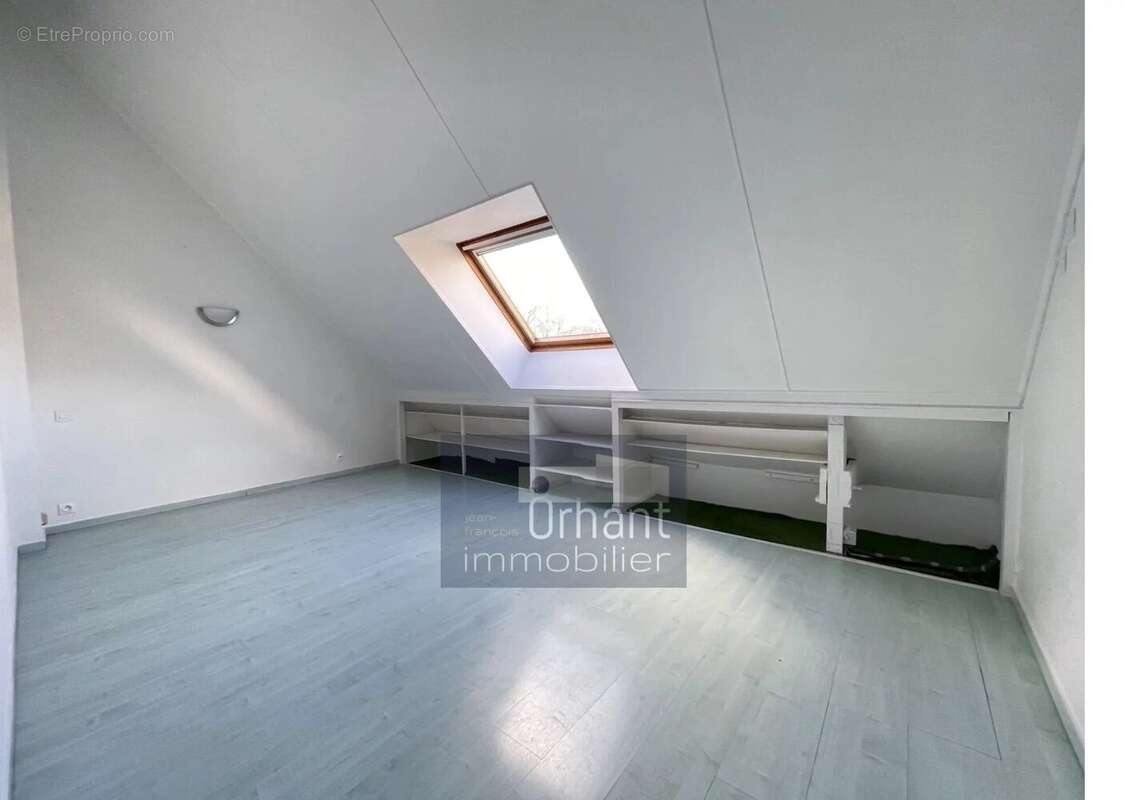 Maison à SAINT-NOLFF