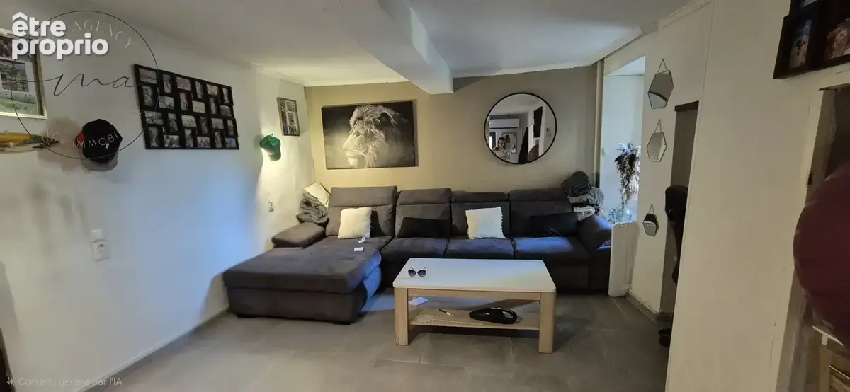 Maison de village rénovée de 80 m2 avec terrasse, cour et remise de 45 m2 - photo 2