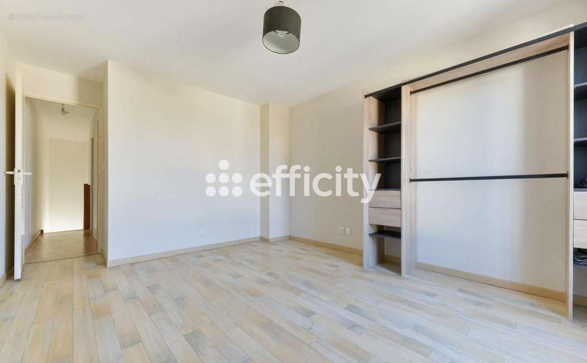 Maison à LES SORINIERES