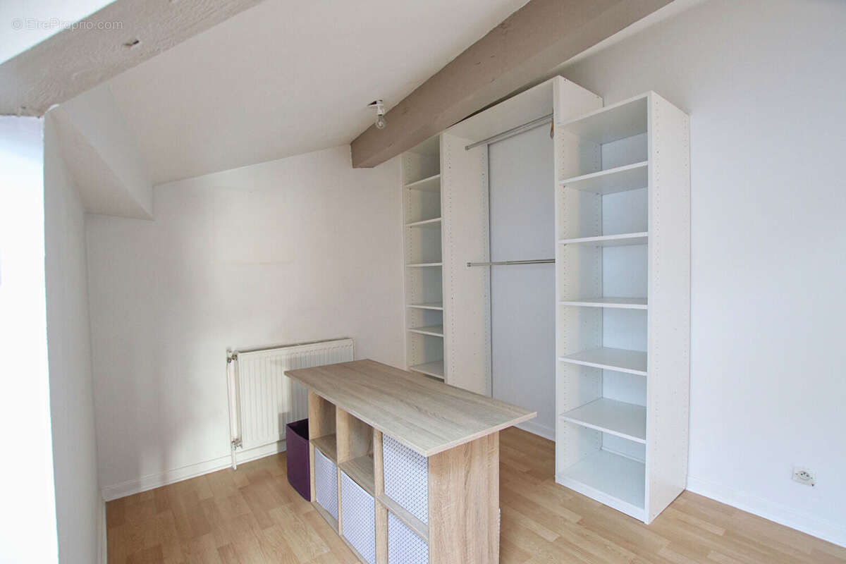Appartement à TIGNIEU-JAMEYZIEU