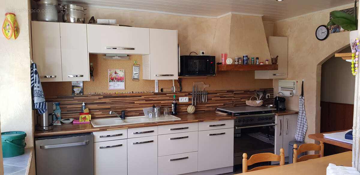 Maison à ARCES-DILO