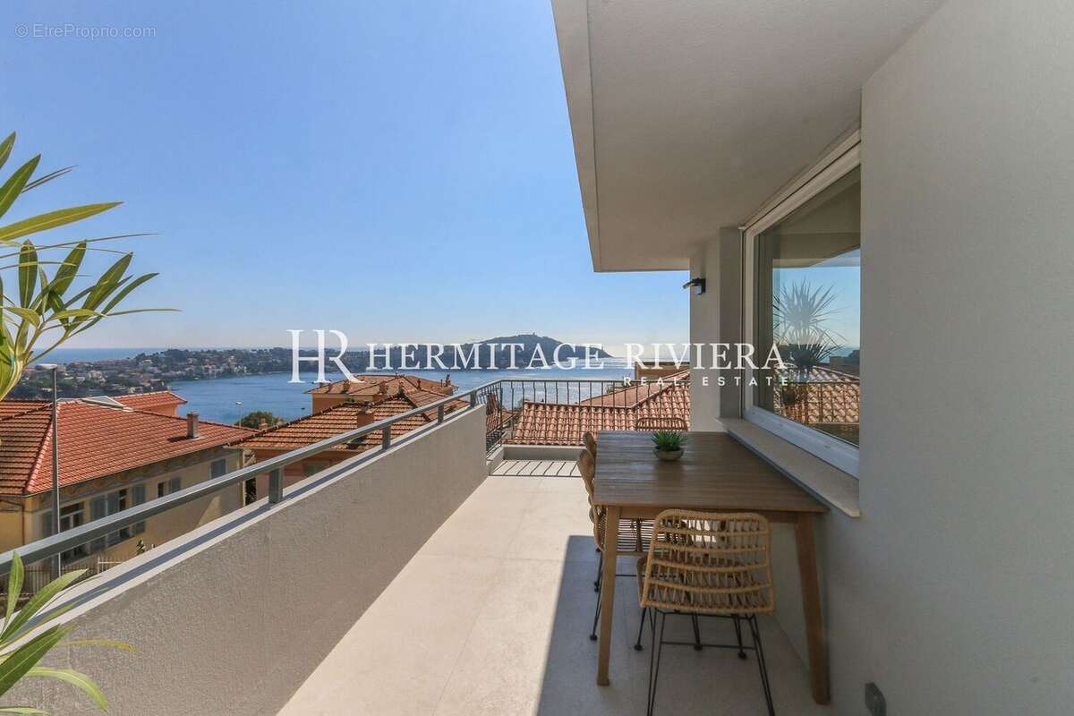 Appartement à VILLEFRANCHE-SUR-MER