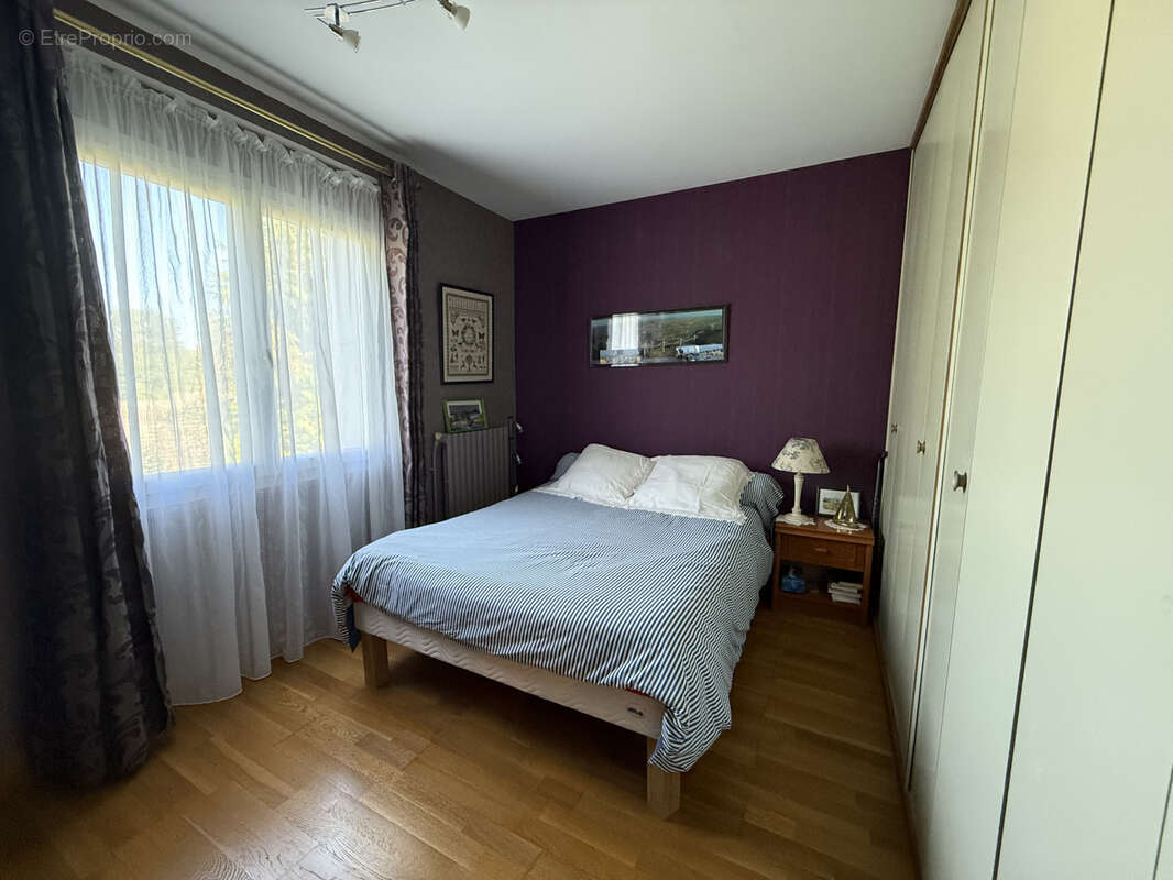 Maison à SAINT-SATUR