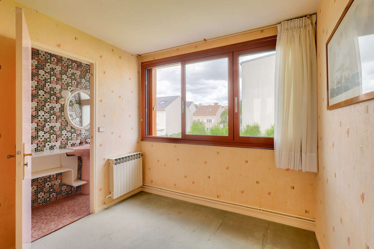 Appartement à FONTENAY-SOUS-BOIS