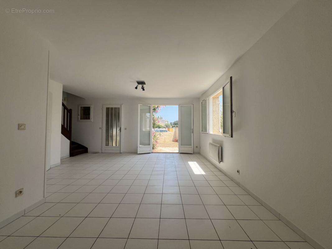 Maison à FRONTIGNAN