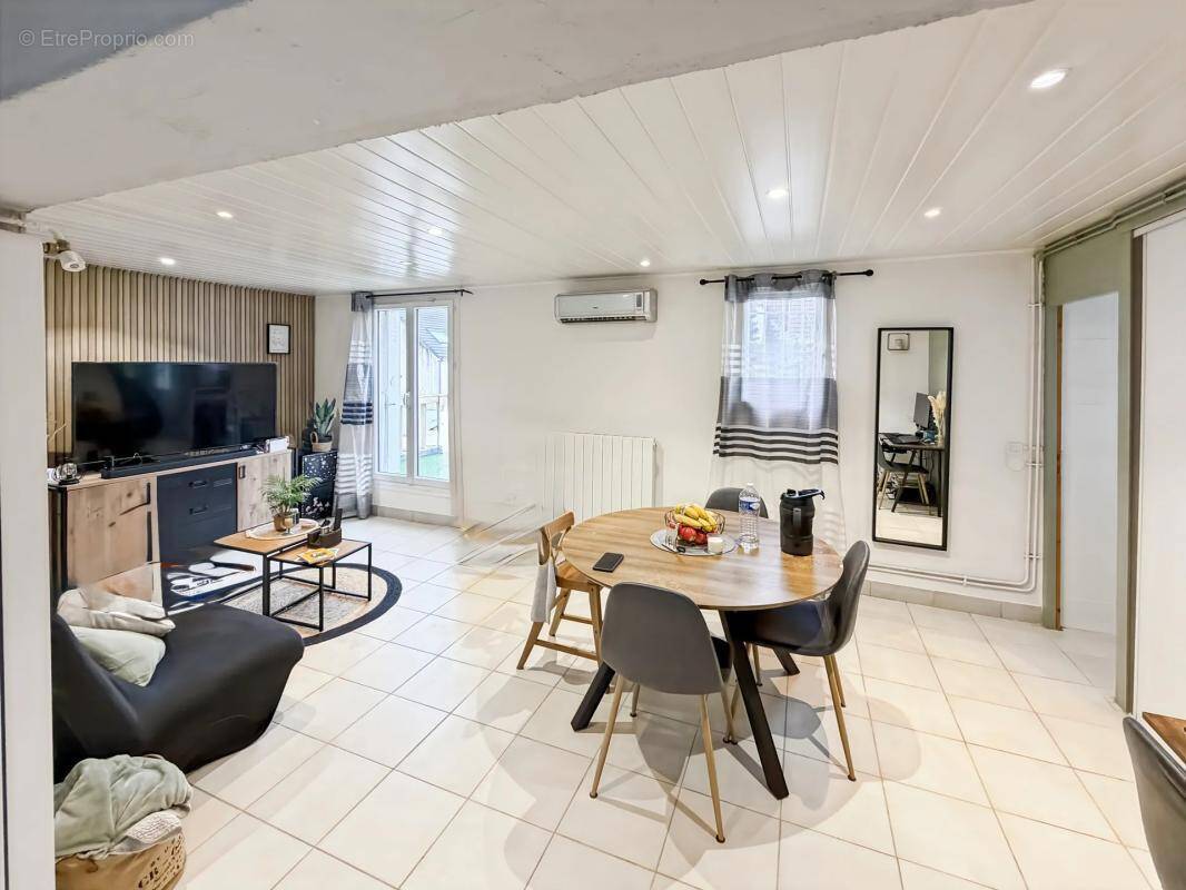 Maison à LIVRY-GARGAN